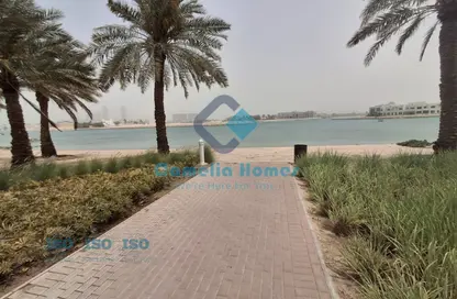 مجمع سكني - 3 غرف نوم - 5 حمامات للايجار في البوابة الشمالية - بحيرة وست لاجون - الدوحة
