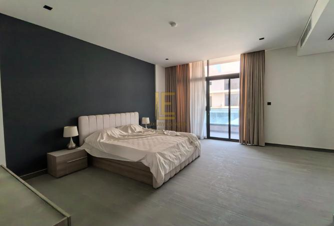 847119 - Property Image 2