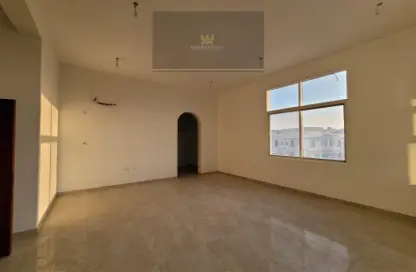 Empty Room image for: Villa for rent in Al Thumama - Doha, Image 1