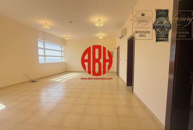 967564 - Property Image 3