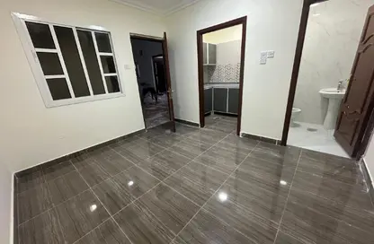 Apartment - Studio - 1 Bathroom for rent in Al Markhiya Street - Al Markhiya - Doha Apartment - Studio - 1 Bathroom for rent in Al Markhiya Street - Al Markhiya - Doha