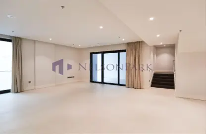 Empty Room image for: Apartment - 4 Bedrooms - 6 Bathrooms for rent in Msheireb Downtown Doha - Doha, Image 1