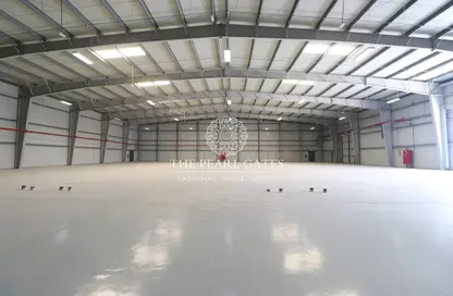 Warehouse - Studio - 1 Bathroom for rent in East Industrial Street - Birkat Al Awamer - Al Wakra