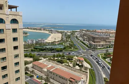Apartment - 2 Bedrooms - 2 Bathrooms for rent in West Porto Drive - Porto Arabia - The Pearl Island - Doha