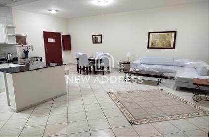 Apartment - 1 Bedroom - 2 Bathrooms for rent in Al Thani Commercial building - Musheireb - Musheireb - Doha