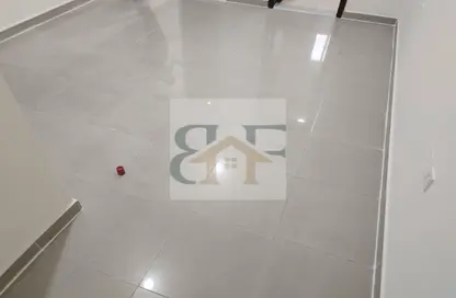 Apartment - Studio - 1 Bathroom for rent in Old Airport Road - Doha