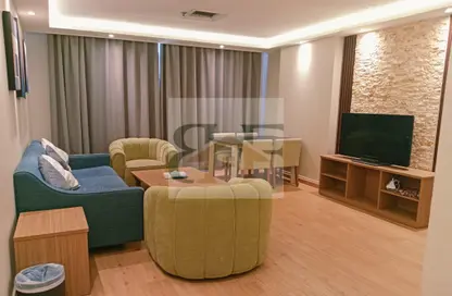 Apartment - 2 Bedrooms - 2 Bathrooms for rent in Musheireb Apartments - Musheireb - Doha