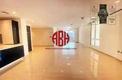 Apartment - 2 Bedrooms - 3 Bathrooms for rent in Viva West - Viva Bahriyah - The Pearl Island - Doha