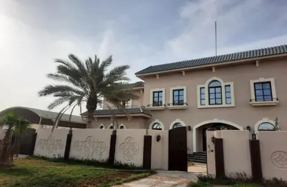 فيلا - 6 غرف نوم - 6 حمامات للايجار في فيلات وست باي - الخليج الجنوبي - الخليج الغربي - الدوحة