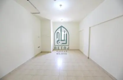 Office Space - Studio - 1 Bathroom for rent in Wholesale Market Street - Abu Hamour - Doha