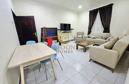 Apartment - 2 Bedrooms - 2 Bathrooms for rent in Old Airport Residential Apartments - Old Airport Road - Doha