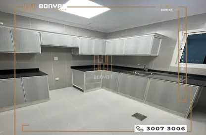 Apartment - 2 Bedrooms - 2 Bathrooms for rent in Najma Street - Najma - Doha