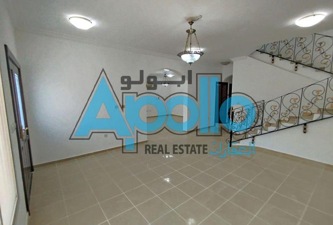 932249 - Property Image 3