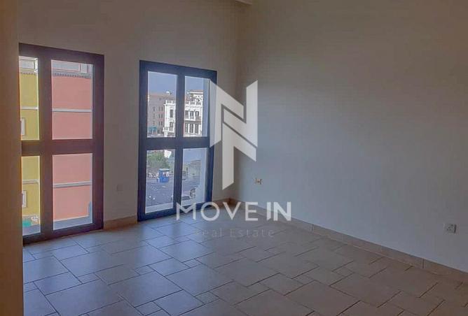 946832 - Property Image 3