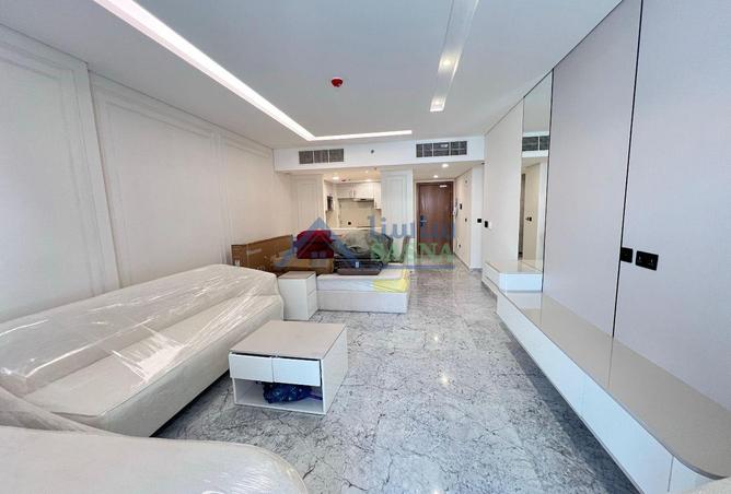 930769 - Property Image 2