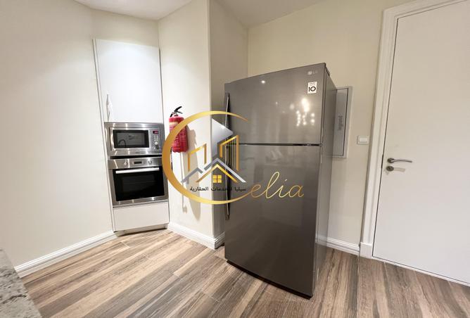 988882 - Property Image 3