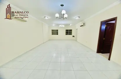 Apartment - 3 Bedrooms - 3 Bathrooms for rent in Al Mansoura - Al Mansoura - Doha