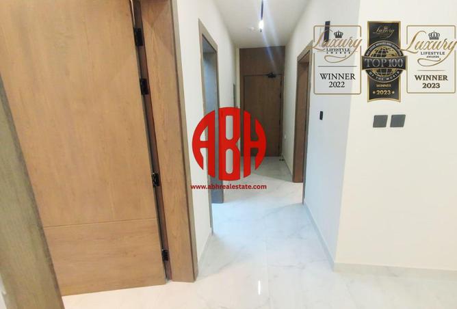 1005326 - Property Image 2