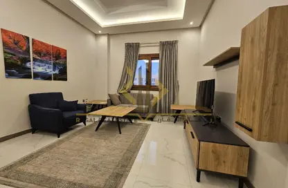 Apartment - 1 Bedroom - 2 Bathrooms for rent in Lusail Marina Heights - Marina District - Lusail