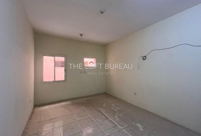 907631 - Property Main Image