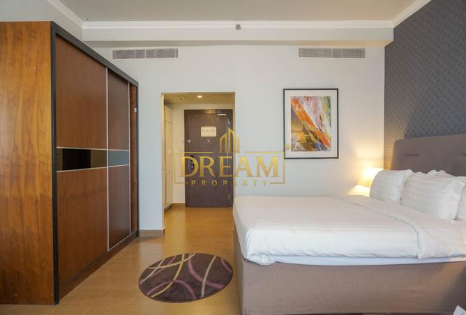 866068 - Property Image 3