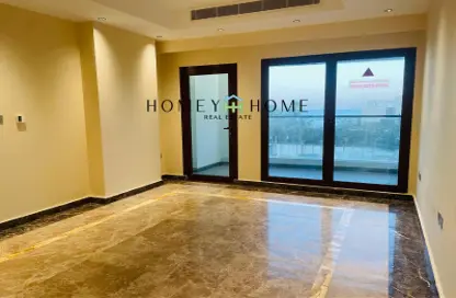 Apartment - 2 Bedrooms - 2 Bathrooms for rent in The Pearl Island - Doha