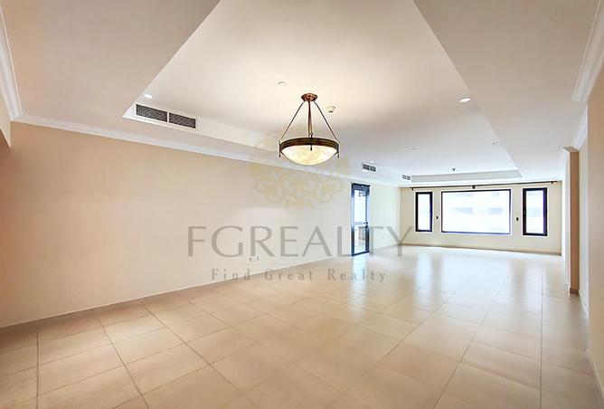 975887 - Property Image 3