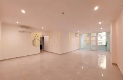 Apartment - 2 Bedrooms - 2 Bathrooms for rent in T Block - Al Manara Street - Al Sadd - Doha