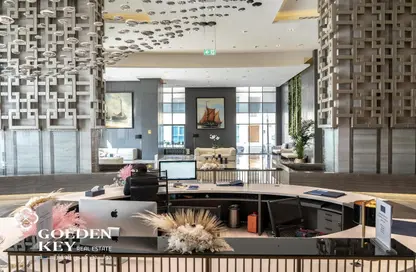 تاون هاوس - 2 غرف نوم - 3 حمامات للايجار في برج رقم 2 - منطقة الأبراج - جزيرة اللؤلؤة - الدوحة