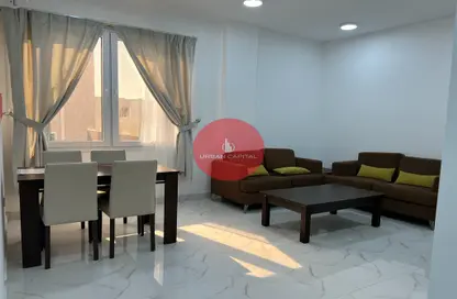Living / Dining Room image for: Apartment - 2 Bedrooms - 2 Bathrooms for rent in Al Wakra - Al Wakra - Al Wakrah - Al Wakra, Image 1