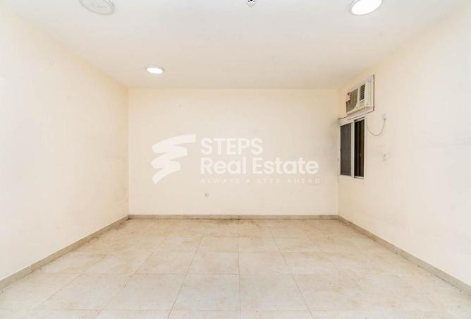 950606 - Property Image 3
