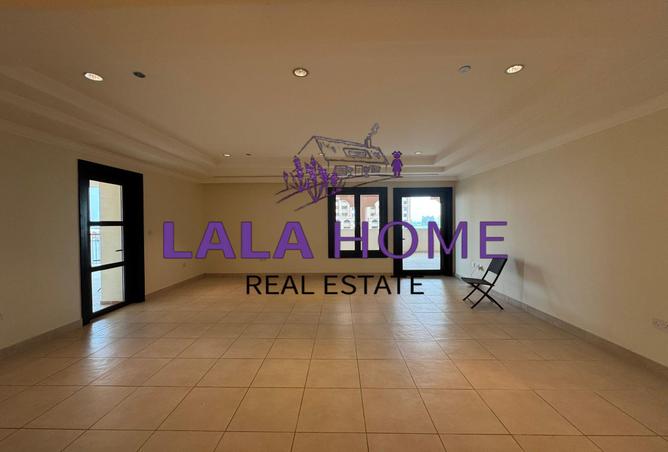 922305 - Property Image 3