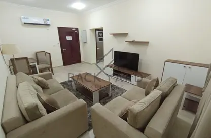 Apartment - 2 Bedrooms - 2 Bathrooms for rent in Al Nasr Street - Al Nasr - Doha