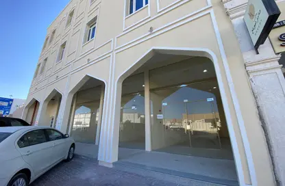 محل تجاري - استوديو - 1 حمام للايجار في 871 شارع - جنوب الدحيل - الدحيل - الدوحة