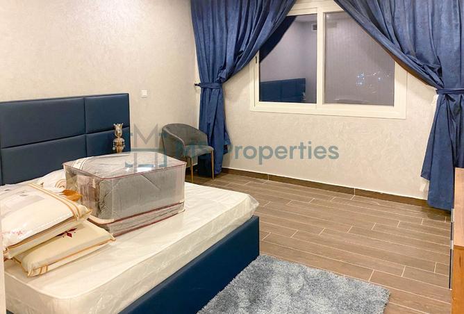 981708 - Property Image 2