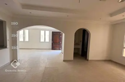 Compound - 5 Bedrooms - 6 Bathrooms for rent in Muraikh - AlMuraikh - Doha