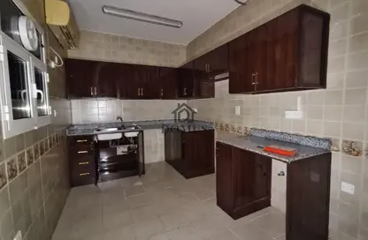 Apartment - 2 Bedrooms - 2 Bathrooms for rent in Ibn Al Haitam Street - Fereej Abdul Aziz - Doha