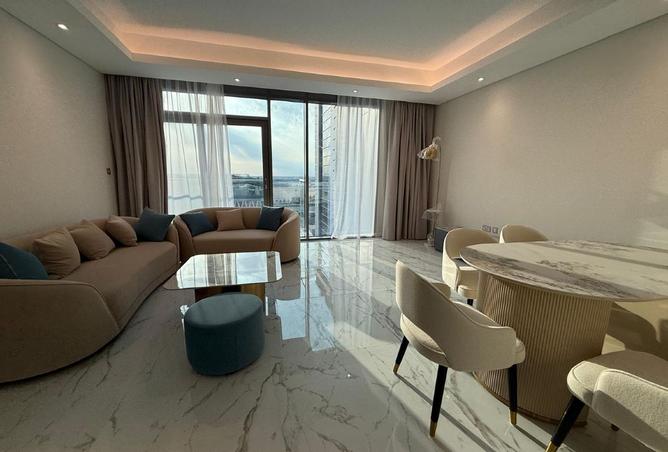 988715 - Property Image 2