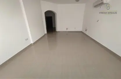 Apartment - 3 Bedrooms - 3 Bathrooms for rent in Al Mansoura - Al Mansoura - Doha