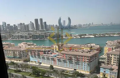 Apartment - 1 Bedroom - 2 Bathrooms for rent in Porto Arabia - The Pearl Island - Doha