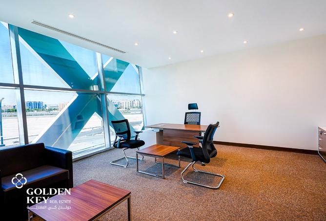 957242 - Property Image 2