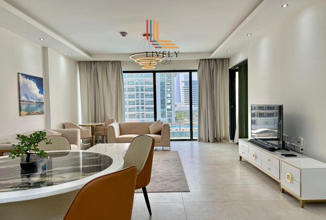 928745 - Property Image 2