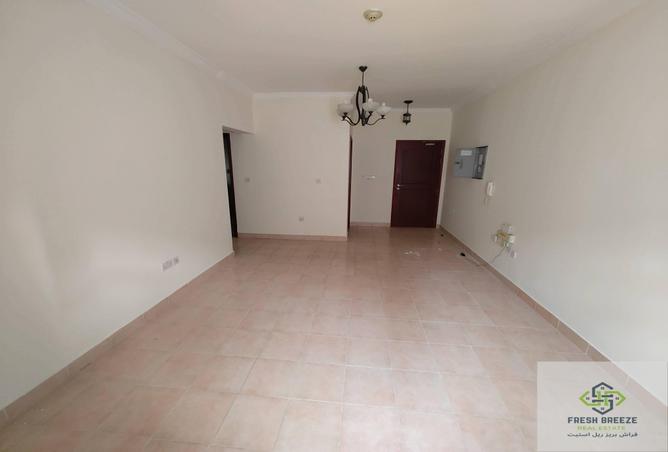 935028 - Property Image 2