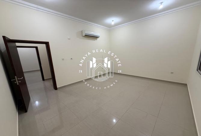 980606 - Property Image 3