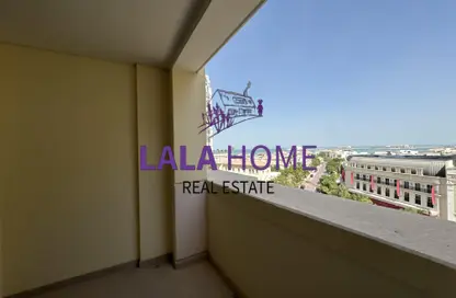 Apartment - Studio - 1 Bathroom for rent in Viva West - Viva Bahriyah - The Pearl Island - Doha