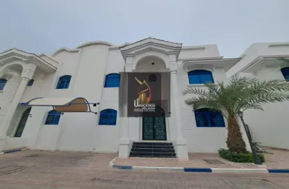 Compound - 5 Bedrooms - 3 Bathrooms for rent in Dareem Street - Al Hilal East - Al Hilal - Doha