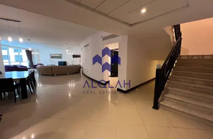 Duplex - 3 Bedrooms - 4 Bathrooms for rent in West Bay - West Bay - Doha
