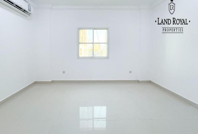 964971 - Property Image 2