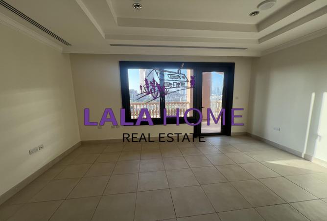 977413 - Property Image 3