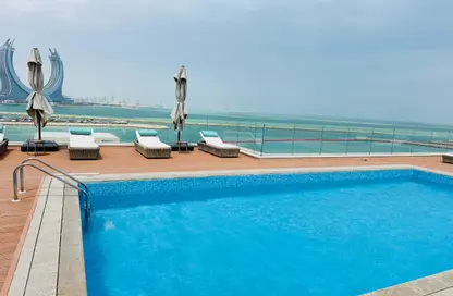 Apartment - 3 Bedrooms - 5 Bathrooms for sale in Crystal Residence - The Pearl Island - Doha